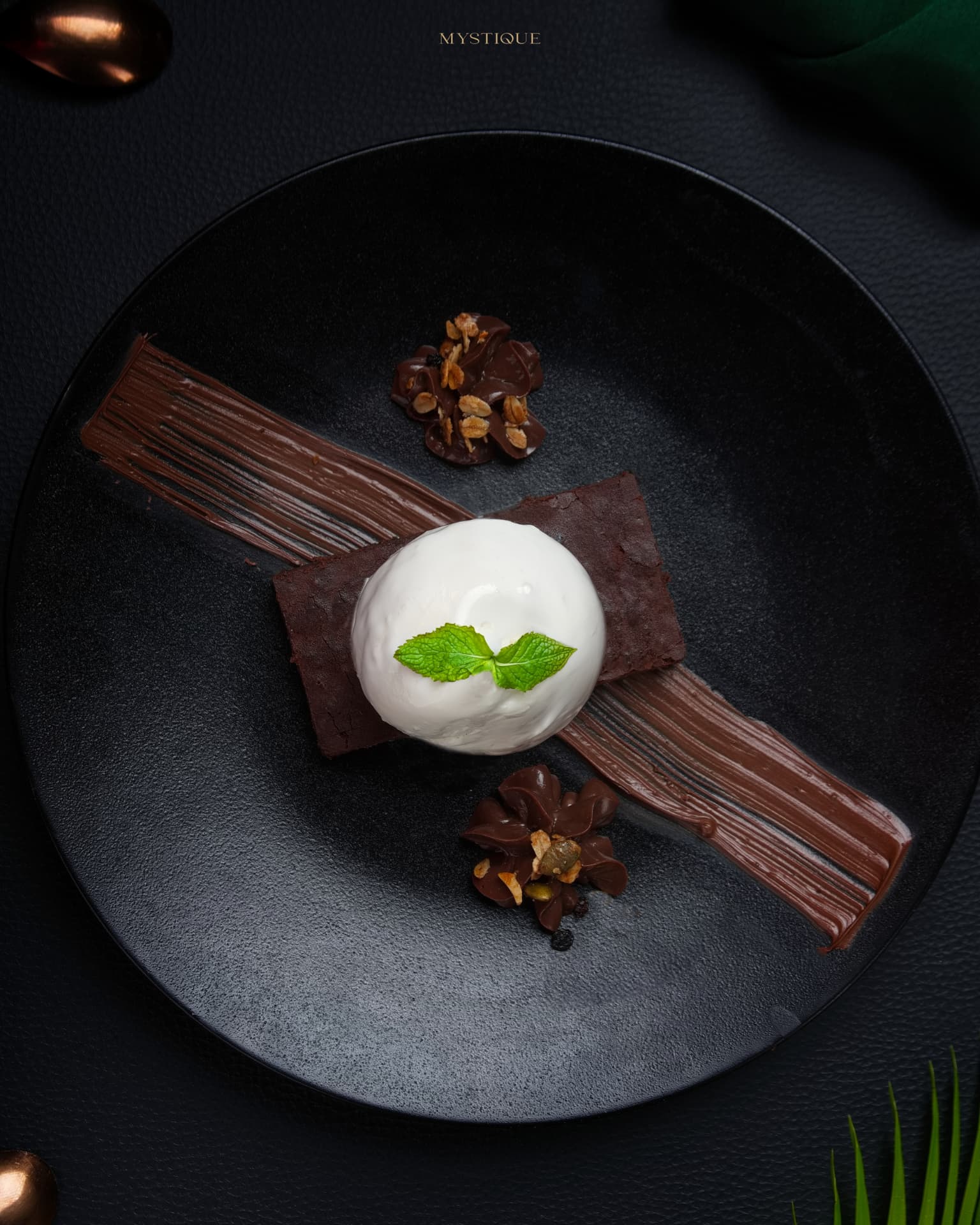 Warm chocolate brownie with vanilla ice cream